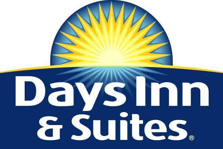 Days Inn & Suites By Wyndham Union City Buitenkant foto